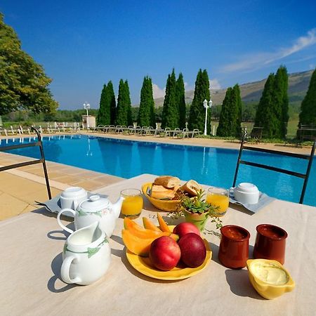 보두앙 Domaine De Majastre B&B 외부 사진